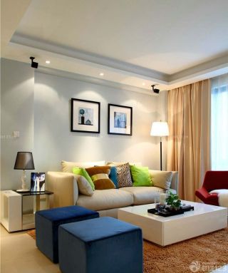 35平小户型单身公寓家装客厅设计图