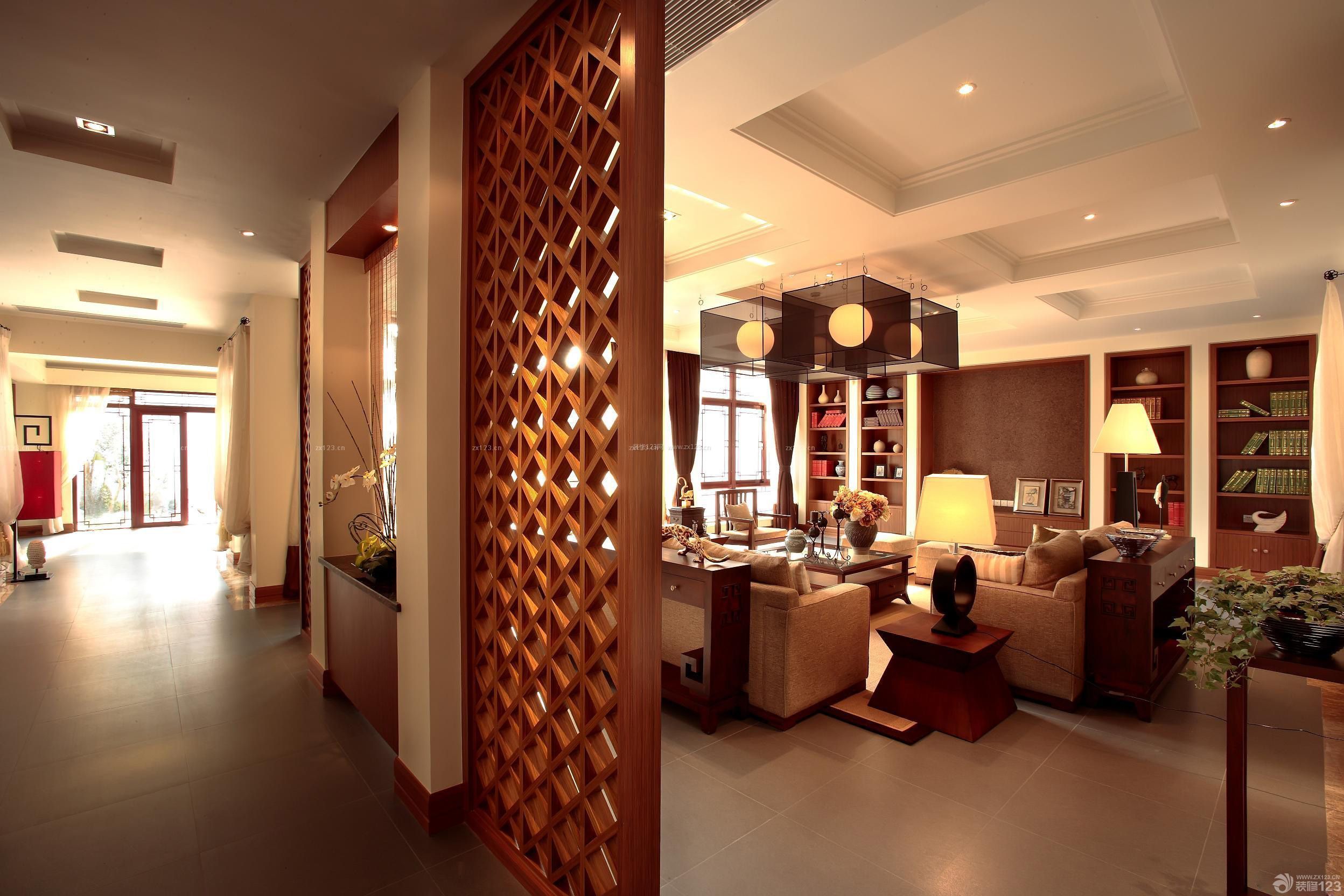 中式客厅实木隔墙设计效果图