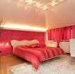 床头装修红色壁纸背景墙效果图展示