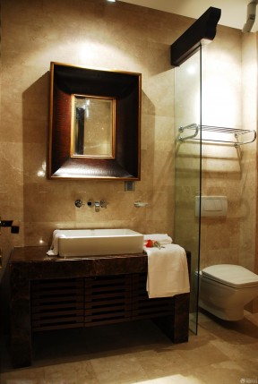 浴室门 53平米小户型装修