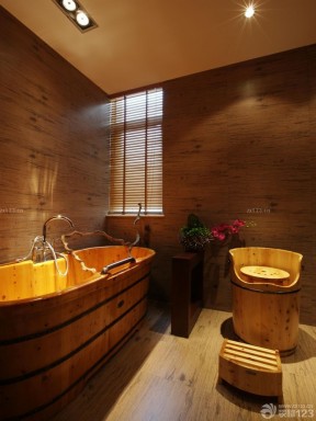 日式卫生间木质浴盆装修样板