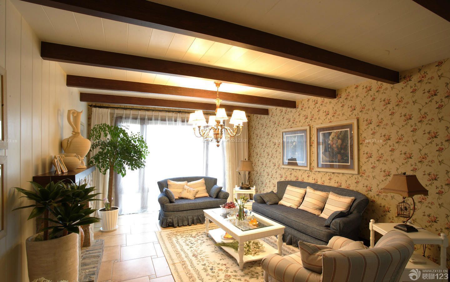 木结构别墅家庭客厅设计效果图