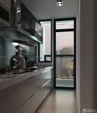 简约厨房通往阳台门黑色门框装修效果图