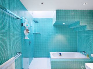 浴室蓝色马赛克装饰图