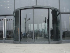 灰色弧形自动玻璃门设计效果图