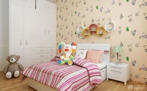 小户型儿童房间布置 床头背景墙