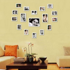 简约家装情侣照片墙设计效果图