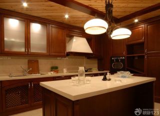 美式乡村厨房卫生间木质吊顶装修样板间
