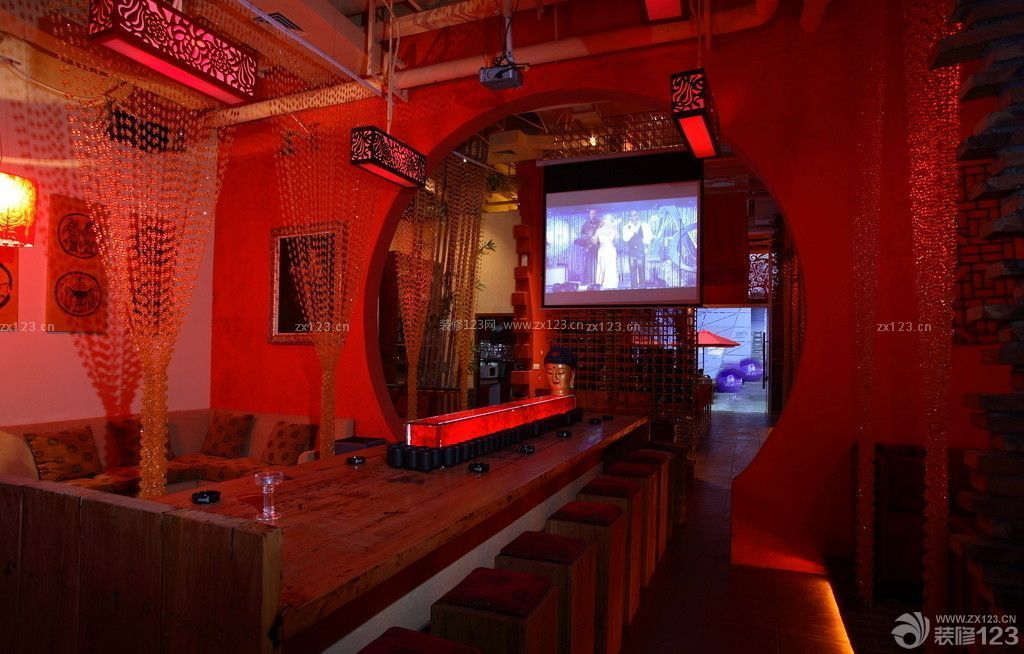 古典酒吧红色灯光装修设计效果图