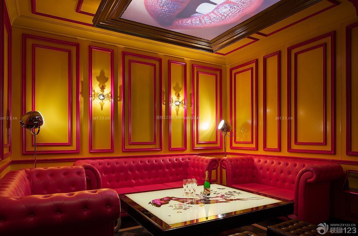 中式酒吧白色灯光装修设计图片