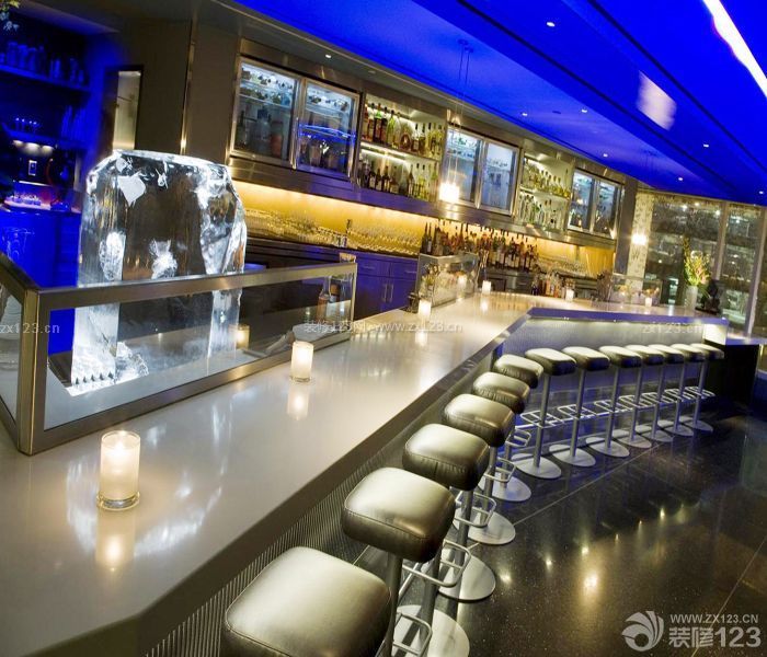 现代酒吧蓝色灯光装饰设计图片大全