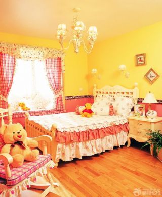 欧式风格10平米儿童房黄色墙面装饰图