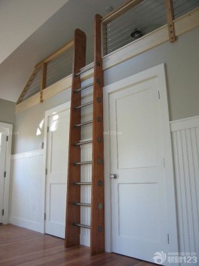 梯子 家庭室内装修样板房