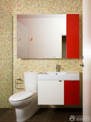马赛克瓷砖墙面厕所装修效果图