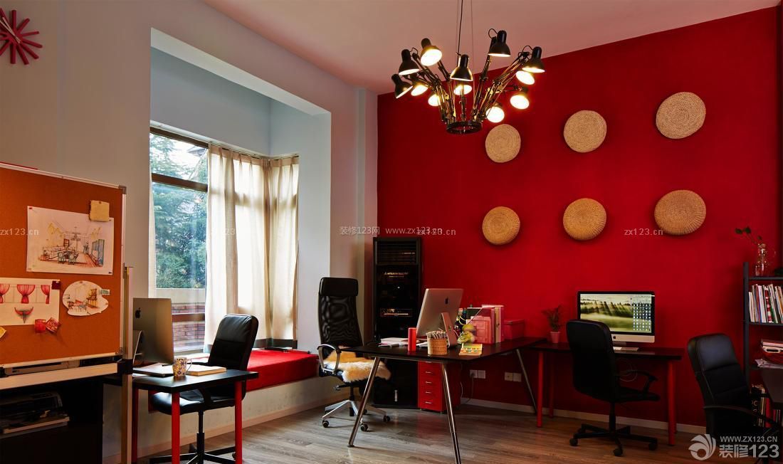办公室家具红色墙面装饰效果图