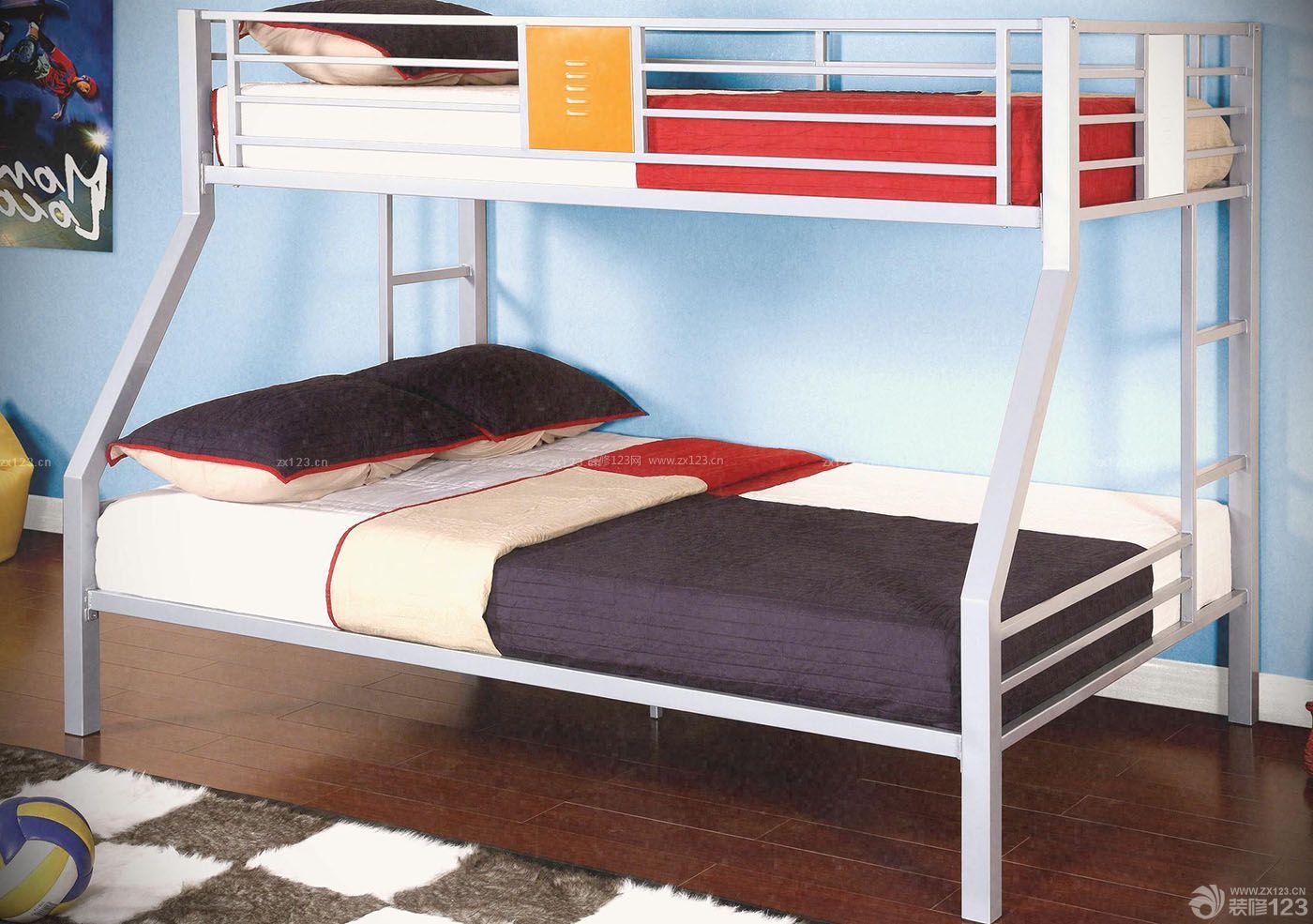 时尚现代风格铁质高低床设计案例