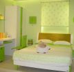 普通家庭绿色墙面卧室装修效果图