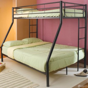精致儿童卧室铁质高低床装修样板参考
