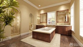 家庭浴室砌砖浴缸设计图