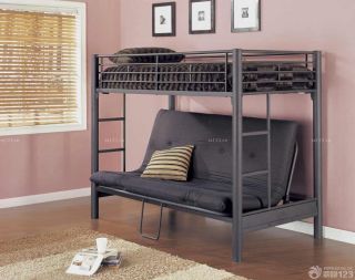 小户型卧室铁质高低床装修案例
