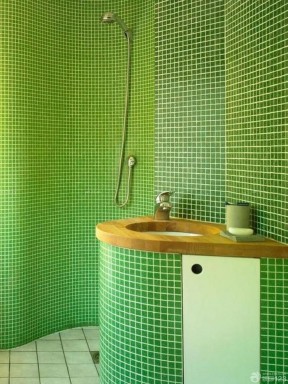 绿色瓷砖 洗手间