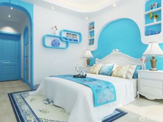 主卧室蓝色门框设计案例