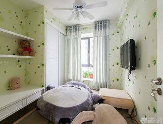 简约小空间儿童房窗帘搭配效果图