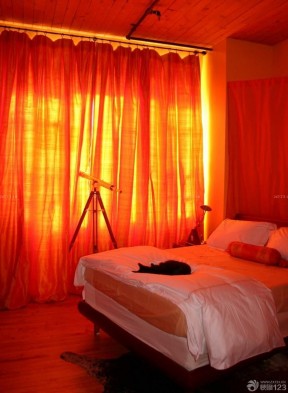 橙色窗帘 后现代风格