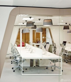 小型办公室 现代风格