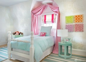 小清新卧室粉色窗帘装饰效果图