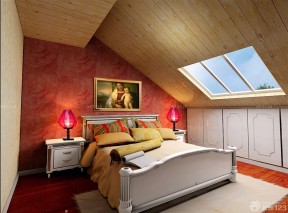 斜顶阁楼古典欧式风格一室家装设计图片