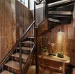 古典风格木制楼梯设计效果图