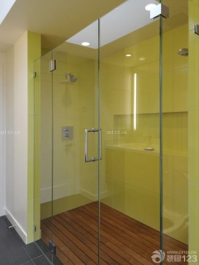 淋浴喷头 浴室玻璃门