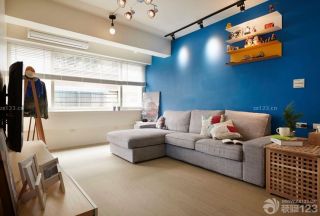 70多平米楼房蓝色沙发背景墙装修效果图片