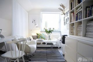 精致60平米二室一厅小户型白色门帘装修效果图