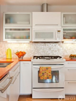 现代简约风格120平米厨房装修设计案例
