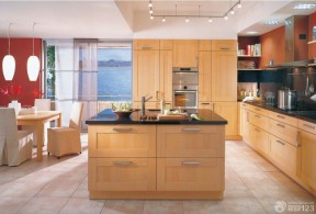 厨房设计效果图 棕黄色橱柜装修效果图片
