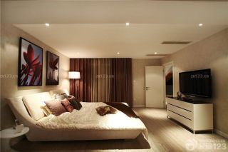 70平方米二室一厅主卧室床装修效果图片