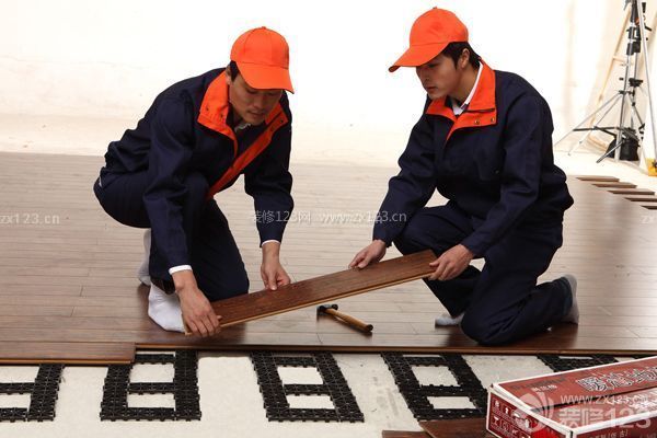 木地板安装规范3：固定方式