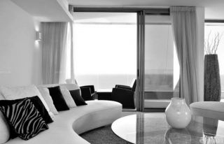 70平米两室两厅客厅白色窗帘装修效果图片