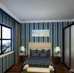 90平地中海风格家庭卧室条纹壁纸装修效果图片