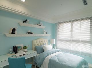 70平米小三房温馨卧室墙面空间利用如何装修 