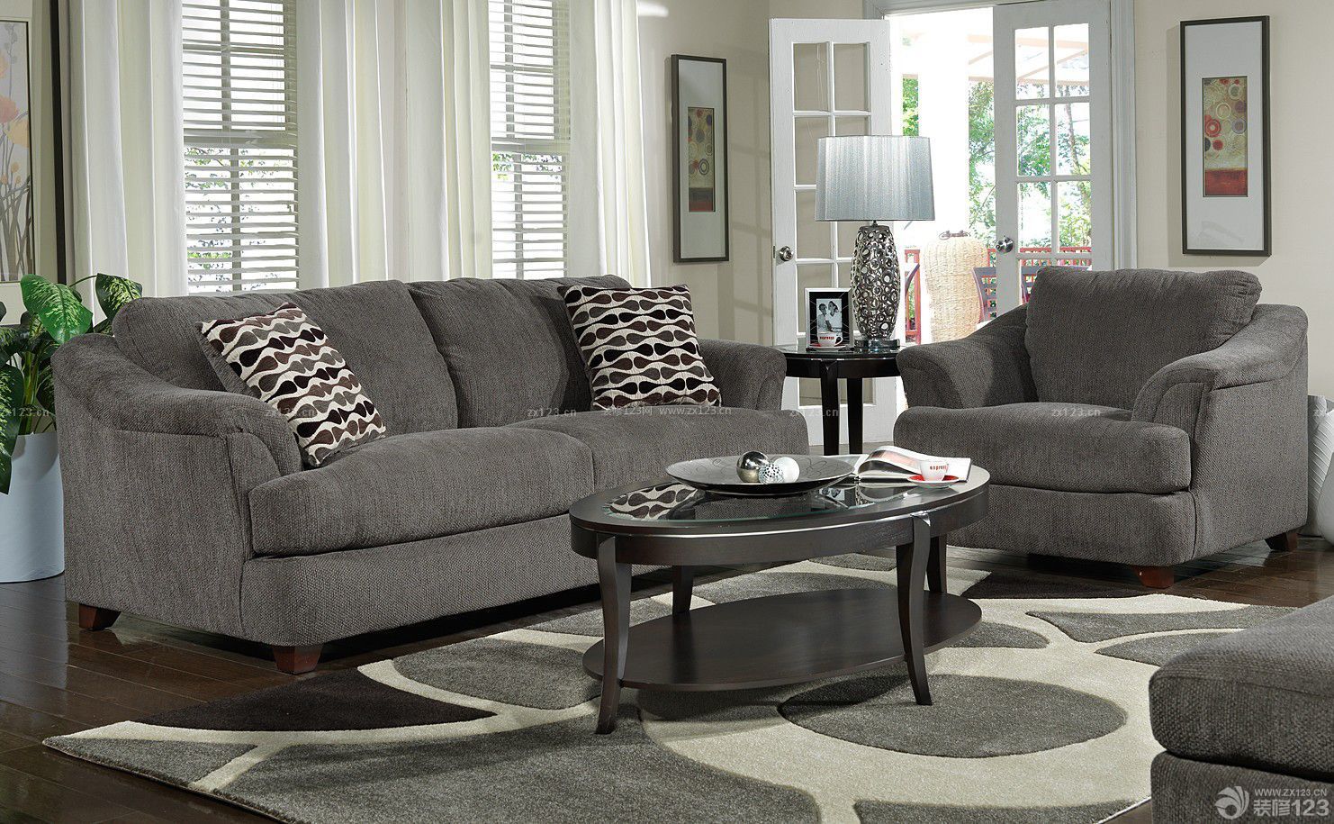 时尚简约房子客厅沙发摆放装修设计效果图