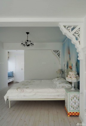70平米小户型婚房装修效果图 原木地板装修效果图片