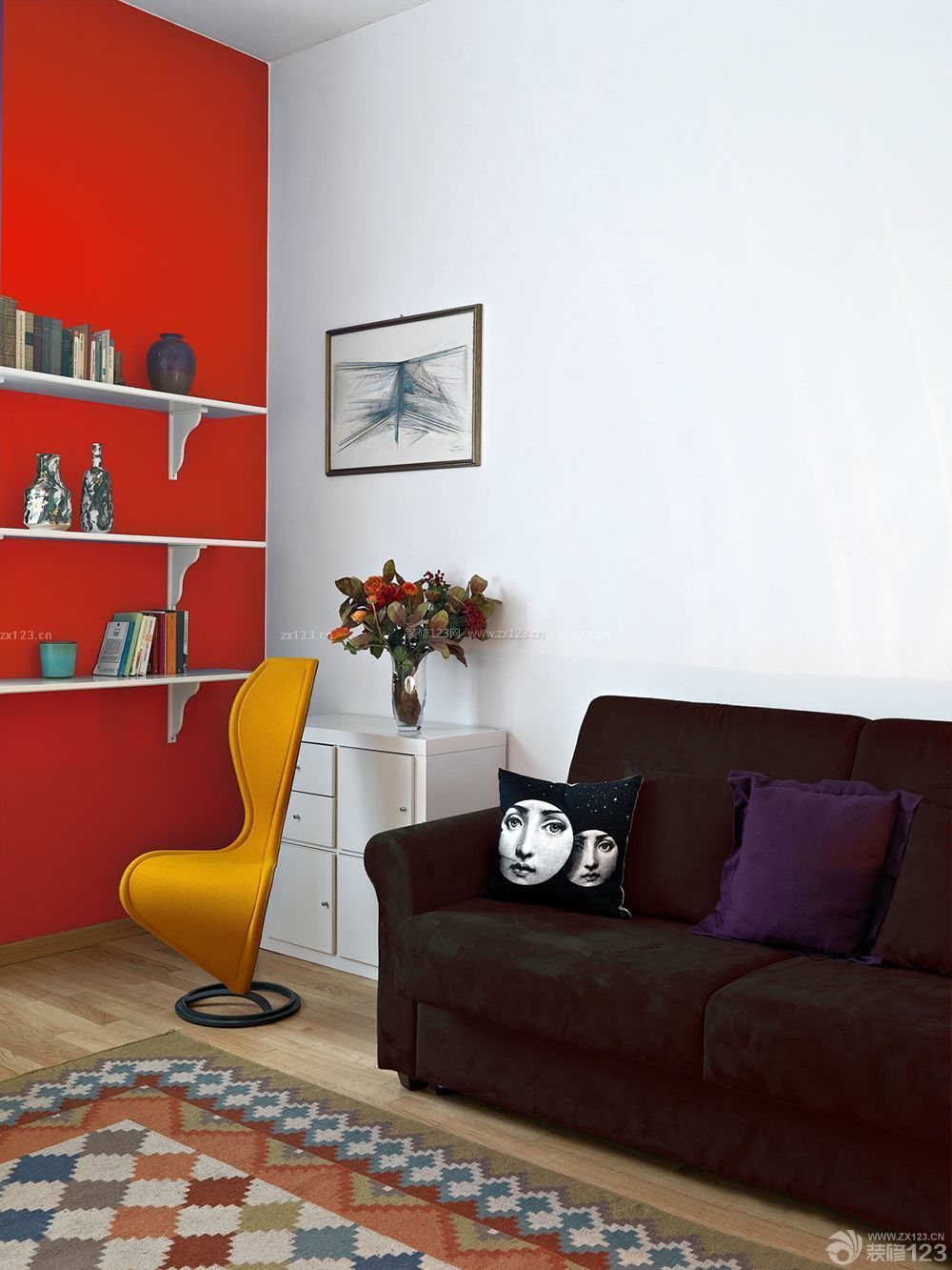 两室一厅70平米红色墙面空间利用装修效果图片