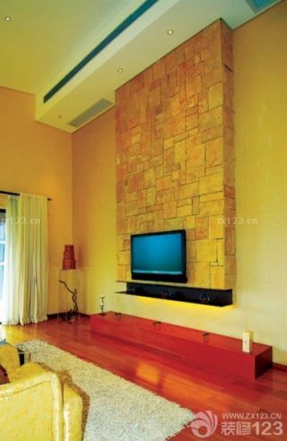 东南亚装饰风格客厅电视墙设计效果