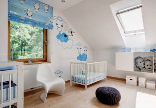 简单房屋尖顶儿童卧室装修效果图
