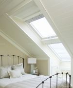 现代80平米带阁楼卧室窗户设计装修效果图