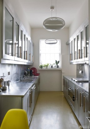 90平米小户型厨房装修效果图 不锈钢橱柜图片