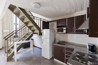 家装复式楼梯设计效果图实木楼梯设计